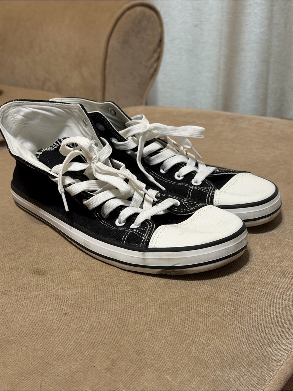 Saguaro Roam I high barefoot sneakers